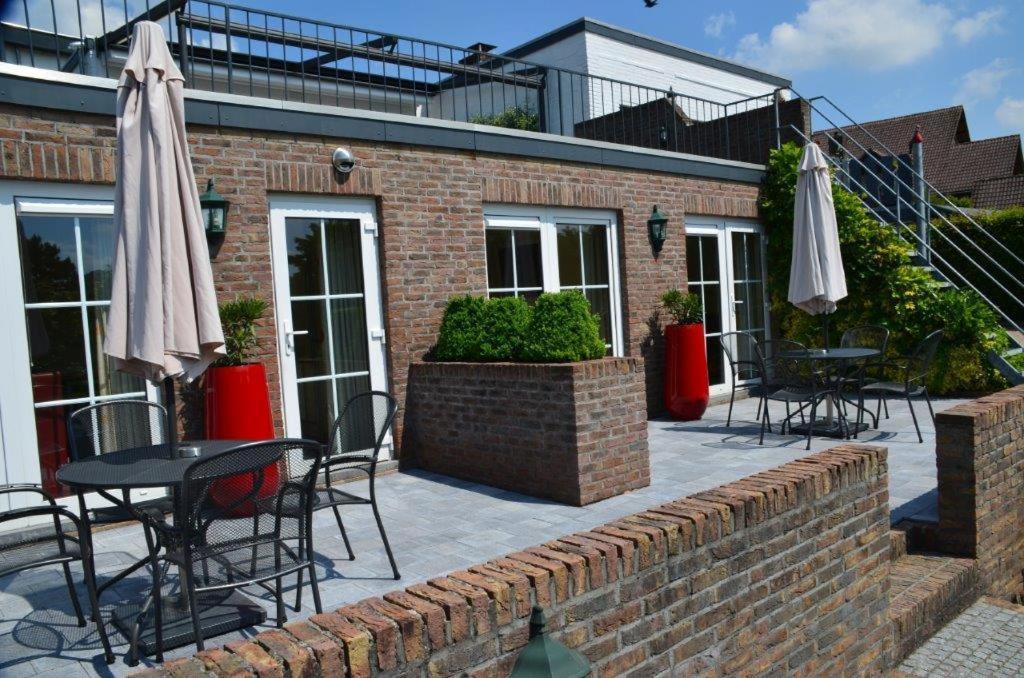 Panorama Sousberg Appartementen Schin op Geul Exterior photo